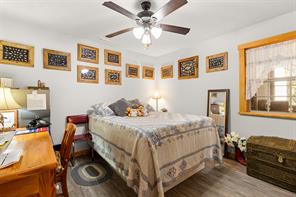 420 Private Road 1400 E - Photo 31