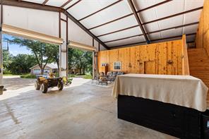 420 Private Road 1400 E - Photo 35