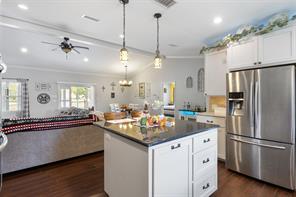 141 Eagle Point Cove - Photo 17