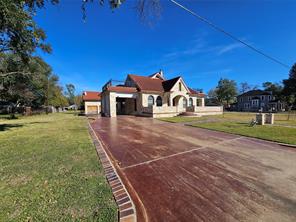511 E Farrar Street - Photo 2