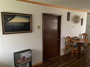 104 County Road 1296 - Photo 16