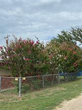 104 County Road 1296 - Photo 23