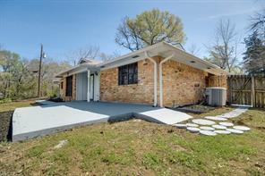 1112 Swanson Drive - Photo 36