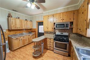 1404 W Walker Street - Photo 12