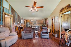 285 5th Street NE - Photo 5