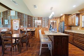 285 5th Street NE - Photo 7