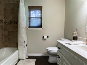 109 Private Road 916 - Photo 24