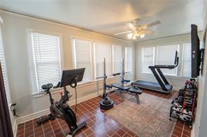 1002 E Lindsey Street - Photo 10