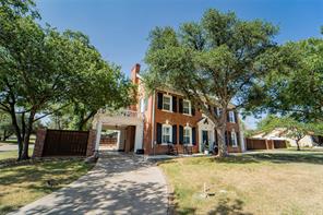 1002 E Lindsey Street - Photo 2