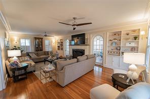 1002 E Lindsey Street - Photo 8