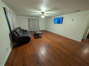 3223 Travis Street - Photo 3