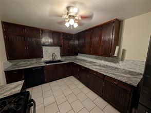 3223 Travis Street - Photo 4