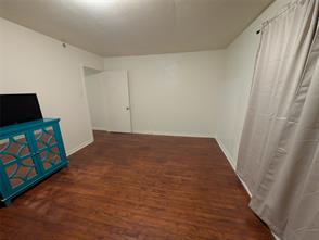 3223 Travis Street - Photo 8
