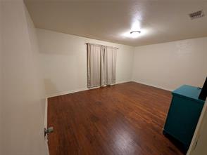 3223 Travis Street - Photo 9