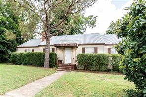 706 E Highway 82 - Photo 2