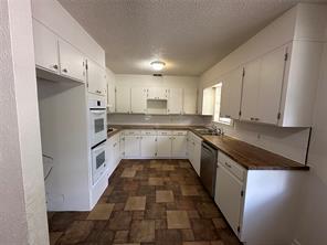 303 N Victor Street - Photo 2