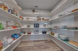 5523 Lakeshore Court - Photo 10