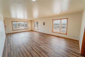 514 W Walker Street - Photo 2