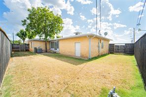 514 W Walker Street - Photo 21