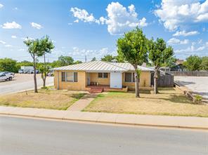 514 W Walker Street - Photo 26