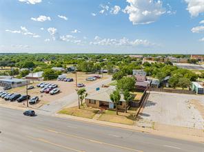 514 W Walker Street - Photo 30