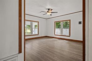 207 W 3rd Street - Photo 11