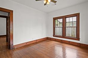 207 W 3rd Street - Photo 23
