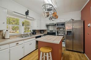 1505 Bonham Street - Photo 9