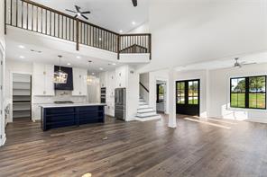 192 Lago Lane - Photo 8