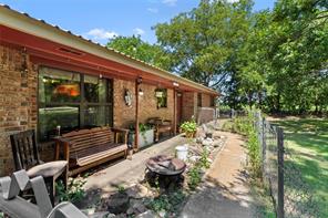7420 SW County Road 2030 - Photo 13
