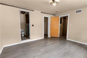 708 E COMMERCE - Photo 17