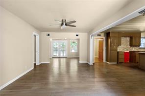 708 E COMMERCE - Photo 26