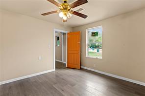 708 E COMMERCE - Photo 31