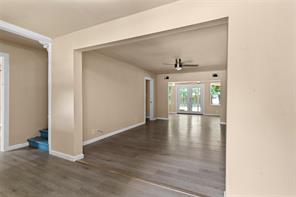 708 E COMMERCE - Photo 5