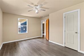 708 E COMMERCE - Photo 6