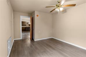 708 E COMMERCE - Photo 7