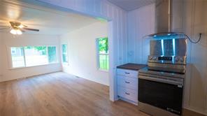 401 W Carolina Street - Photo 9