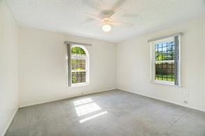 602 S Hall Street - Photo 13