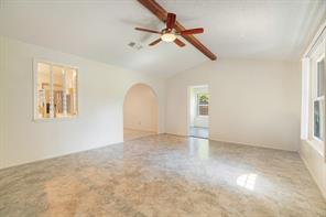 602 S Hall Street - Photo 4