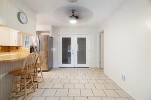602 S Hall Street - Photo 6