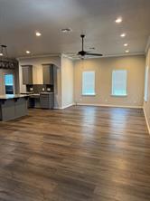 706 E Palestine Street - Photo 4