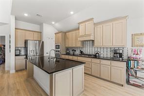 805 Willowbanks Drive - Photo 7