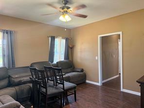 203 Avenue C - Photo 5