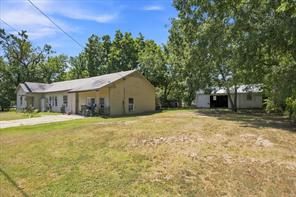 112 S Fm 44 - Photo 2