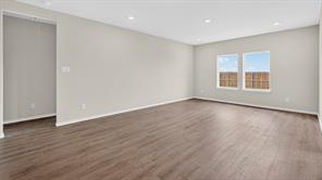 201 Brooks Street - Photo 31