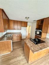 1701 W Main - Photo 4
