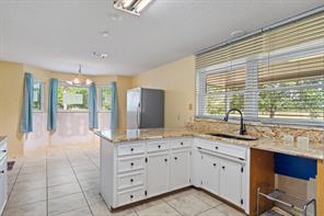 3016 County Road 4405 - Photo 14