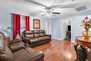 2801 Crystal Drive - Photo 4