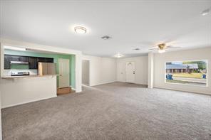 807 E Tyler Street - Photo 11