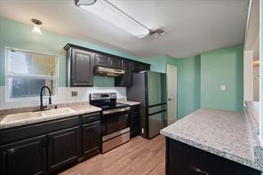 807 E Tyler Street - Photo 16